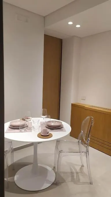 S&Sh Delizioso Appartamento In Centro Catania